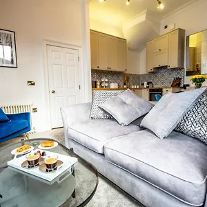  Apartment 5 Rowntree House United Kingdom